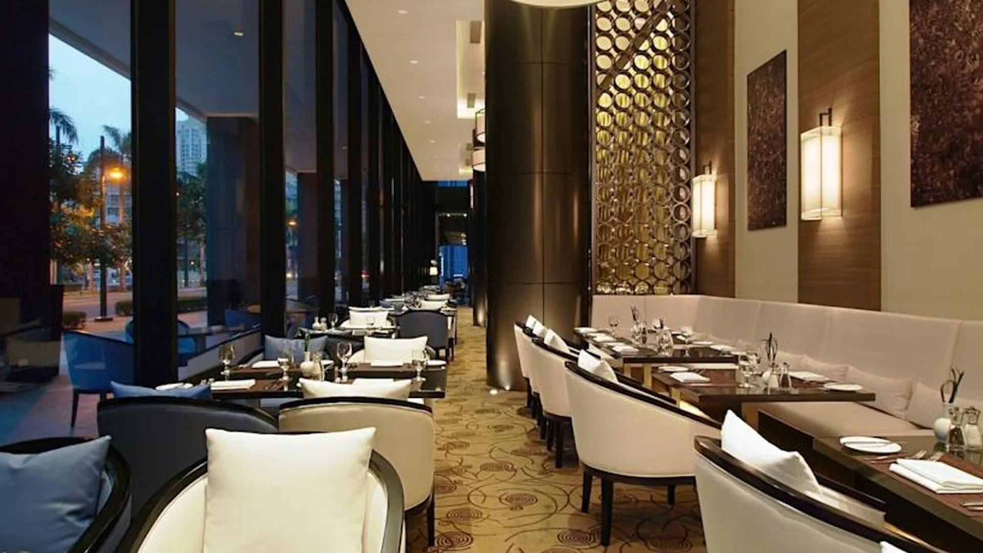 **** Otel Seda Bonifacio Global City Taguig Filipinler